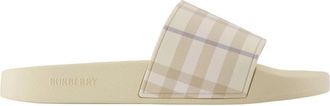 Burberry Furley Grote Check Sandalen - Dames - Sandalen - Beige - 35 EU - Schoenen