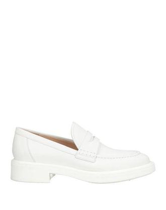 Gianvito Rossi Leather Slip-On Shoes − Sale: up to −82