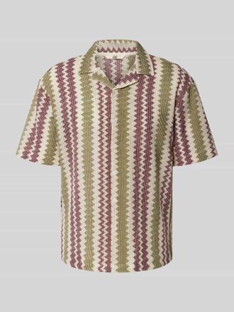 Redefined Rebel Boxy Fit Freizeithemd mit Lochmuster Modell ZANDER in Oliv, Gr&ouml;&szlig;e XL