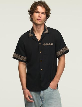 Lucky Brand Mens Short Sleeve Embroidered Camp Collar Shirt