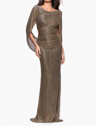 Betsy & Adam Kaia Metallic Crinkle Boat Neck Drape Sleeve Gown In Mocha/gold