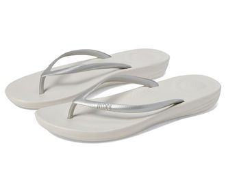 FitFlop Iqushion Ergonomic Flip-Flop Womens Sandals Silver 2 : 10 M (B)
