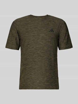 adidas T-Shirt mit Label-Print in Oliv, Gr&ouml;&szlig;e XXL