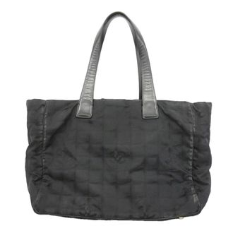 Chanel Black Nylon Tote Bag (Pre-Owned)