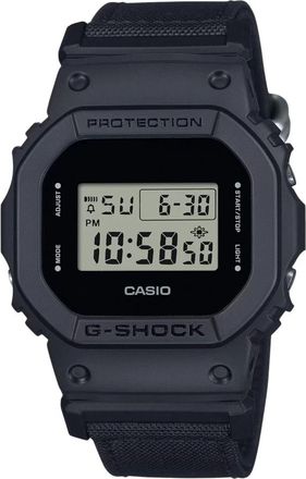 Casio Accessoires, unisex, Zwart, ONE Size, Dw-5600Bce-1Er Klassiek Digitale Horloge met Cordura Band