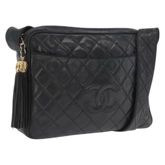 Chanel Pre-owned Cross Body Bags, female, Black, Size: ONE SIZE Pre-owned Vintage front pocket camera bag