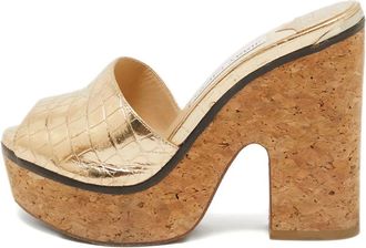 Jimmy Choo London Sandali effetto coccodrillo con plateau - Marrone
