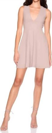 Susana Monaco Sleeveless V-Neck Flare Mini Dress In Sandstone