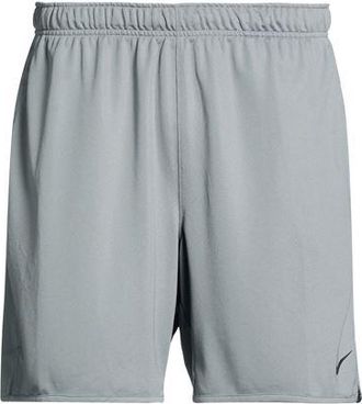 Nike BOTTOMWEAR - Shorts & Bermuda Shorts sur YOOX.COM