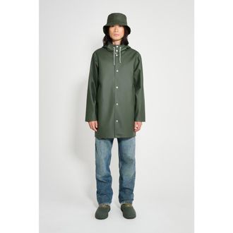 Stutterheim Stockholm Long Sleeve Hooded Raincoat in Green at Nordstrom, Size Xx-Large