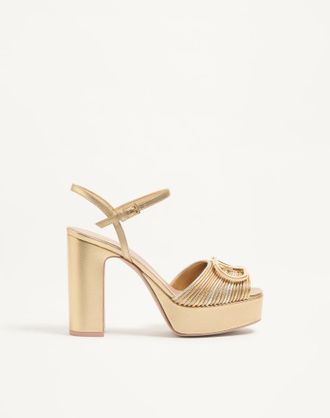 Valentino Garavani Sandalo Con Plateau VLogo Signature Metallizzato Con Ricamo Cornely 115Mm Donna ORO 36.5