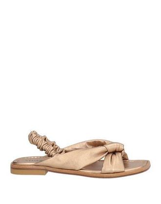 Stuart Weitzman SCHUHE - Sandalen auf YOOX.COM