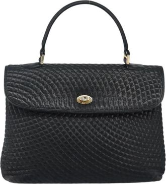 Bally Vintage Handbag Quilted Leather Leather Handbag (Pre-Owned)