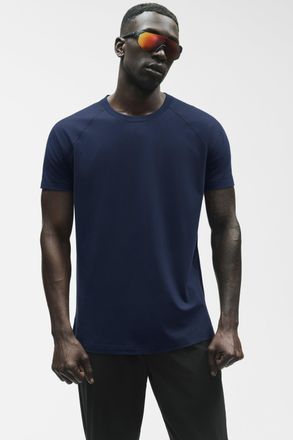 Alo Vapor Crewneck Short Sleeve Top in Navy, Size: Medium