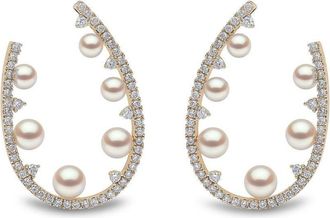 Yoko London 18kt yellow gold diamond pearl Sleek hoop earrings - women - Diamond/18kt Yellow Gold/Akoya Pearl - One Size
