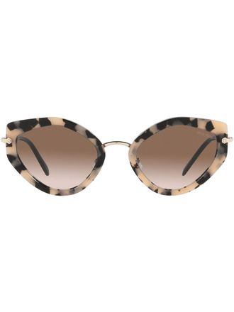 Miu Miu Eyewear cat-eye tinted sunglasses - women - Acetate - 53 - Brown