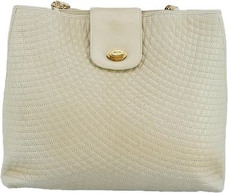 Bally Vintage Quilted Leather Leather Shoulder Bag Bag (Pre-Owned)