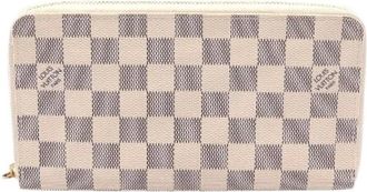 Louis Vuitton Pre-owned Wallets, female, White, Size: ONE SIZE Pre-owned Plastic Wallet