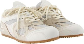 Axel Arigato Womens Slow Runner Sneaker White Calfskin