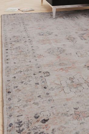 Kukoon Ivory Distressed Soft Washable & Liquid Repellent Living Room Area Rug | Size: 160 cm x 230 cm