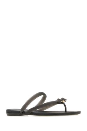 Ferragamo Jealsa Thong Sandal - Black