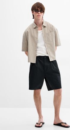 Obey Mens Foster pleated Bermuda Shorts Baggy fit