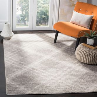 Safavieh Adirondack Machine Made Area Rug, Light Grey / Ivory Contemporary Style Easy Care