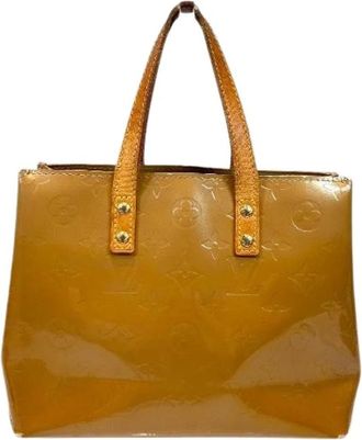 Louis Vuitton Pre-owned Handbags, female, Beige, Size: ONE SIZE Pre-owned Reade PM Monogram Vernis Handbag
