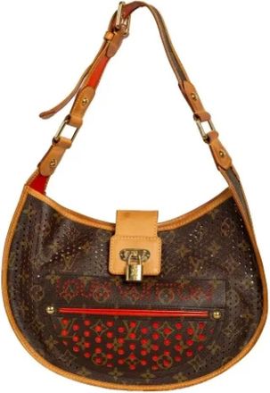 Louis Vuitton Pre-owned Shoulder Bags, female, Brown, Size: ONE SIZE Pre-owned Suede louis-vuitton-bags