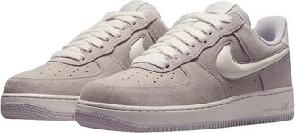 Nike Air Force 1 07 LV8 - Heren - Sport - Grijs - Maat: 43 EU Leer