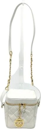 Chanel Pre-owned Cross Body Bags, female, White, Size: ONE SIZE Pre-owned Matelasse Shoulder Bag