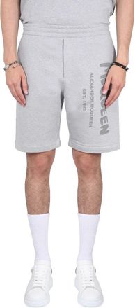 Alexander McQueen Korte Broeken, Heren, Grijs, M, Katoen, Graffiti Print Shorts