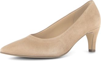 Gabor Womens Classic Pumps, Womens Pumps, Moderate Extra Width (G), Sand 14, 4-4.5 UK