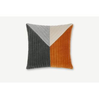 MADE.COM Coj&iacute;n Balico de terciopelo ondulado, 45 x 45cm, naranja tostado