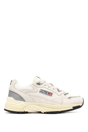 Autry Womens Hyperway Suede Running Shoes
