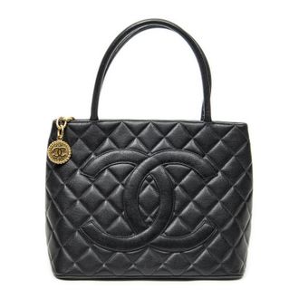 Chanel Timeless Medallion Tote schoudertas