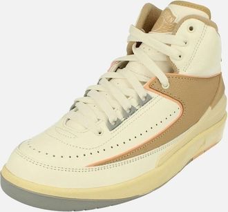 Nike Womens Nike Air Jordan 2 Retro Womens Trainers Dx4400 118 - White - Size: 4.5