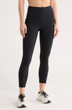 Marika Alba Pocket Crop Leggings in Black at Nordstrom Rack, Size X-Large
