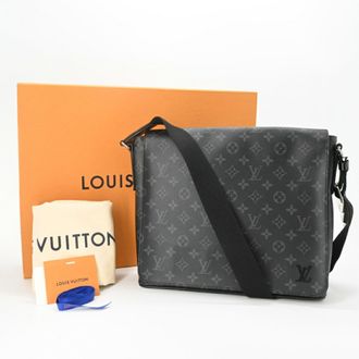 Louis Vuitton Black Monogram Eclipse Messenger Bag Shoulder Bag (Pre-Owned)