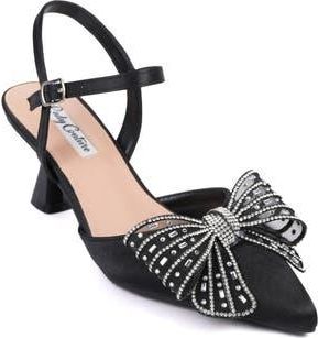 Lady Couture Leslie Pointed Toe Pump in Black at Nordstrom Rack, Size 10