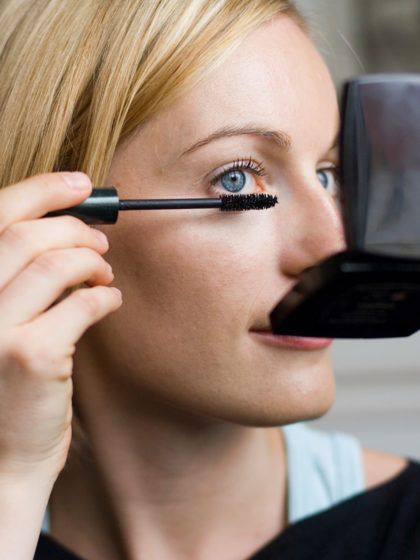 Mascara mistakes to avoid