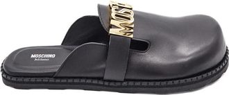 Moschino Zwarte Mules Schoenen met Zwarte Lettering - Heren - Slip ons - Zwart - 41 EU - Leer - Schoenen