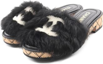Chanel fur-upper platform sandals - Black