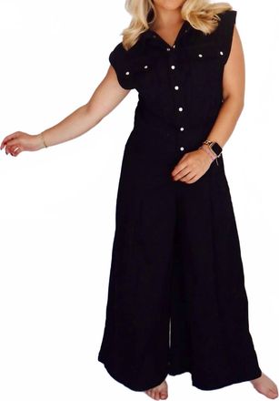 So Me Button Down Jumper In Black