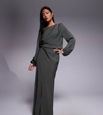 Asos Petite ASOS DESIGN Petite - Vestito lungo a maniche lunghe color kaki aperto sul retro con dettaglio attorcigliato in vita-Verde