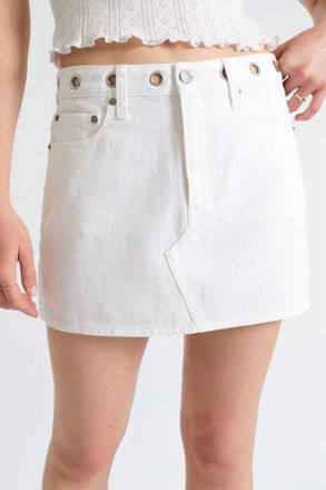 Daze Malibu Mini Skirt In Lamb