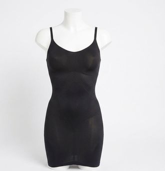 Spanx Invisible Cami Slip In Very Black