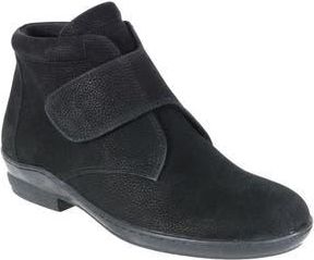 David Tate Mesa Bootie in Black at Nordstrom Rack, Size 9