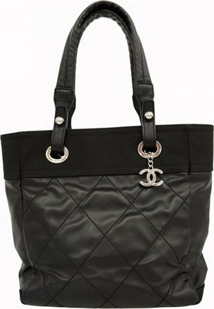 Chanel Black Leather Tote Bag (Pre-Owned)
