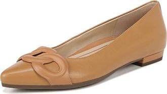 Vionic Womens Arielle Flats In Camel Nappa